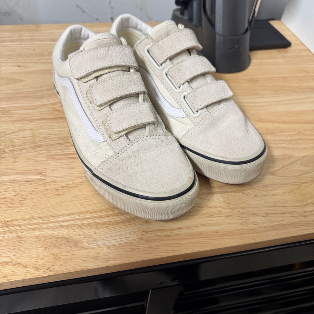 Vans Off-White Old Skool V Shoe